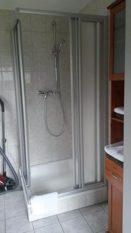 Ferienwohnung Roeben ジンメラート エクステリア 写真